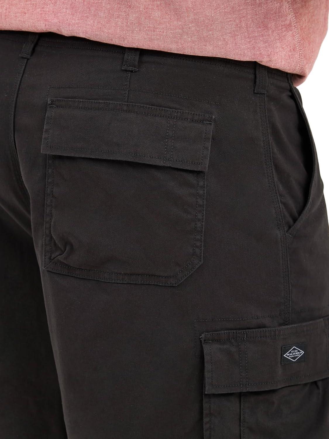 imageLee Mens Big ampamp Tall Extreme Motion Carolina Cargo ShortBlack