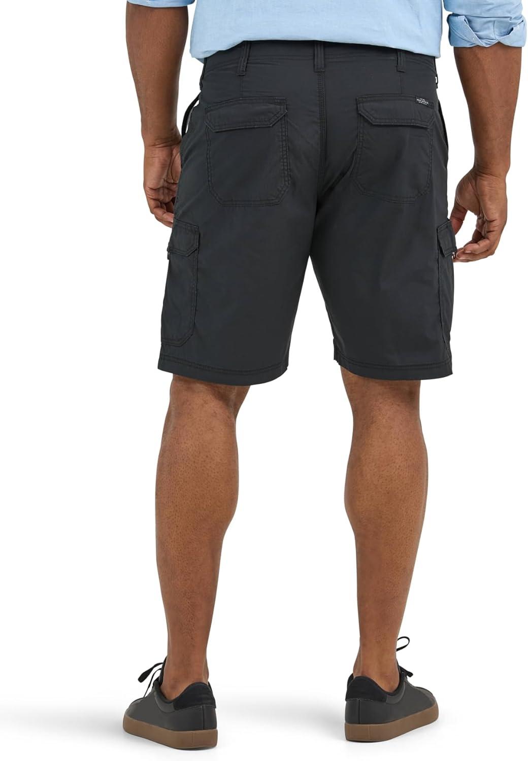 imageLee Mens Big ampamp Tall Extreme Motion Crossroad Cargo ShortBlack