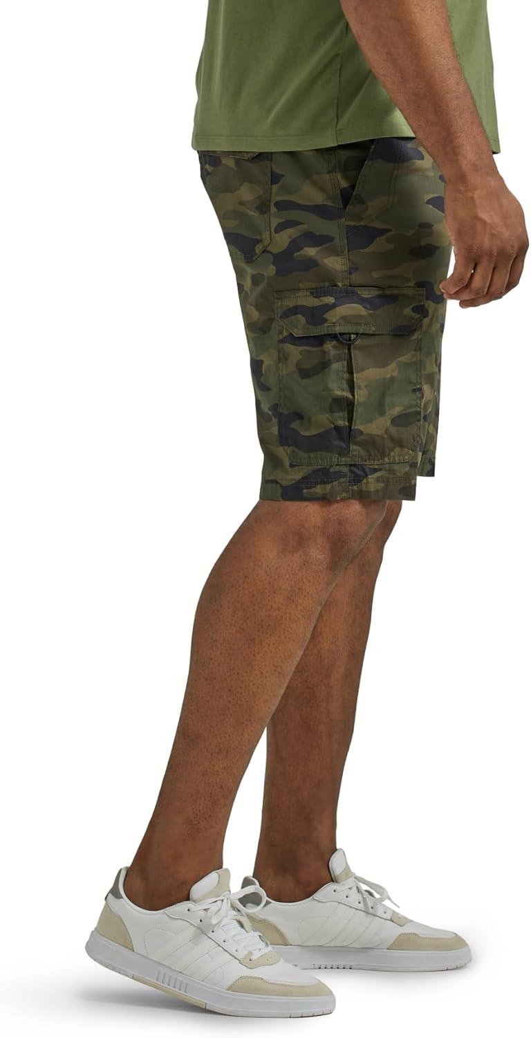 imageLee Mens Big ampamp Tall Extreme Motion Crossroad Cargo ShortTraditional Camo