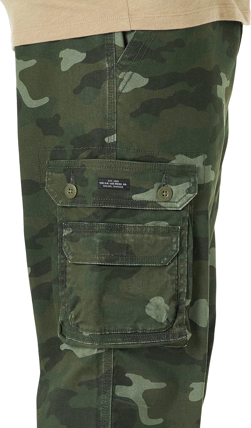 imageLee Mens Wyoming Relaxed Fit Cargo PantGreen Camo