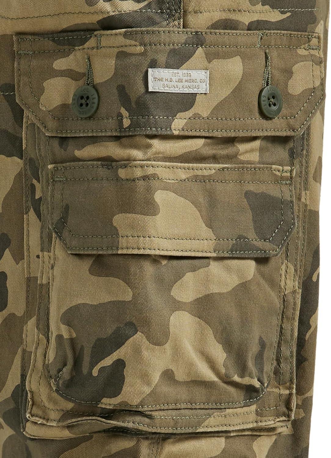 imageLee Mens Wyoming Relaxed Fit Cargo PantNative Camo