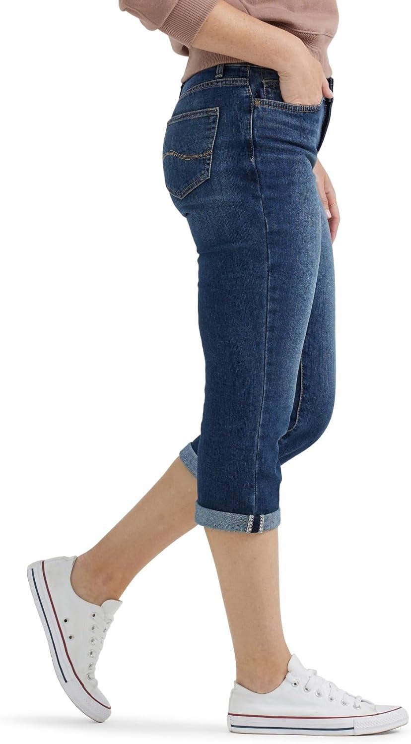 imageLee Womens Flex Motion Regular Fit 5 Pocket Capri JeanJeansBewitched