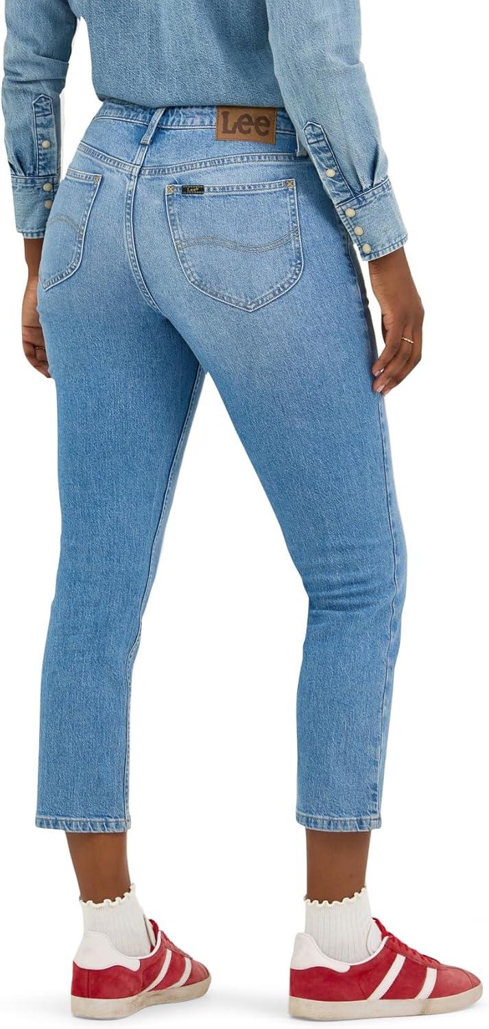 imageLee Womens Legendary 26quot Straight Crop JeanBest in Show