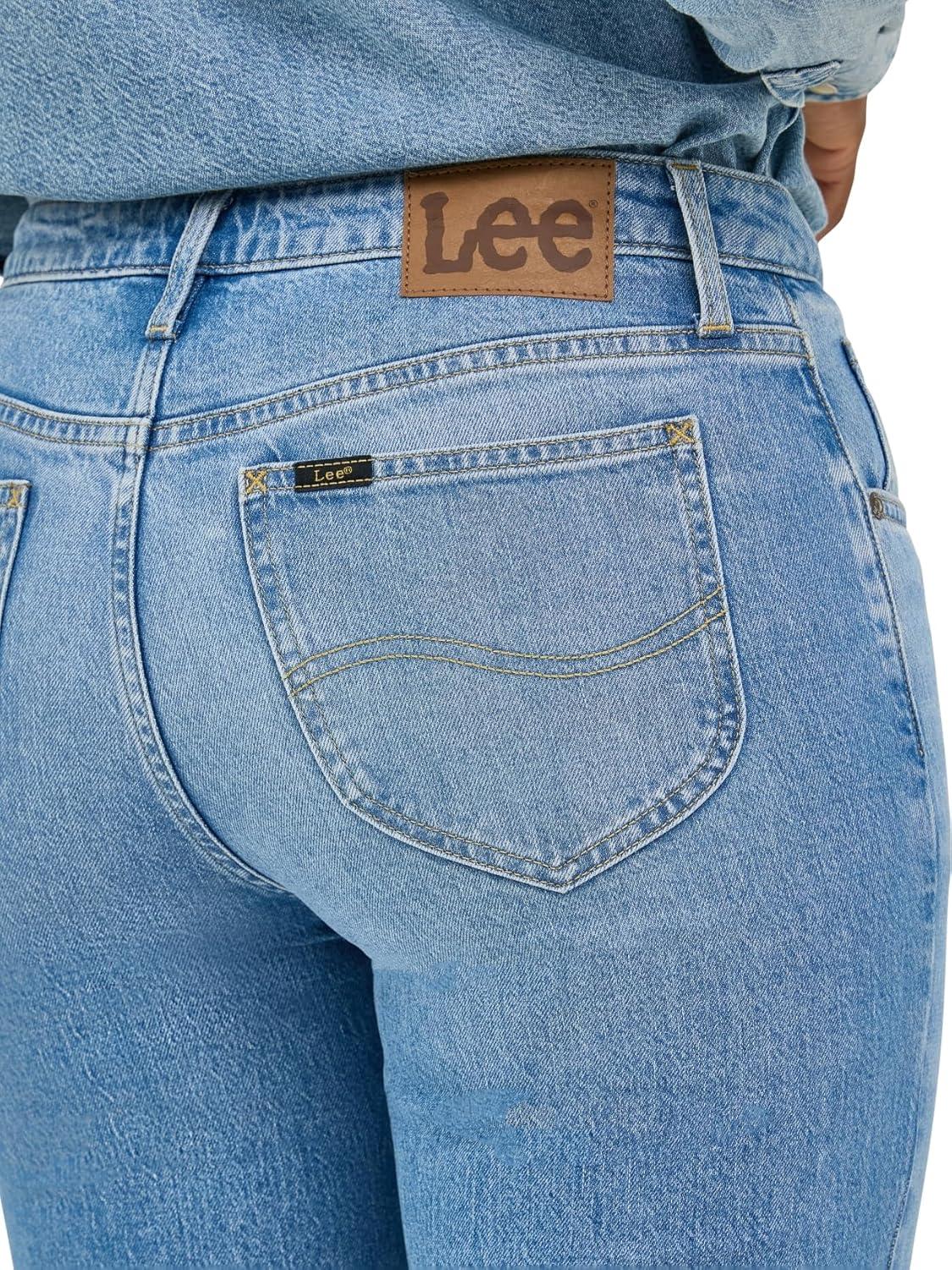 imageLee Womens Legendary 26quot Straight Crop JeanBest in Show