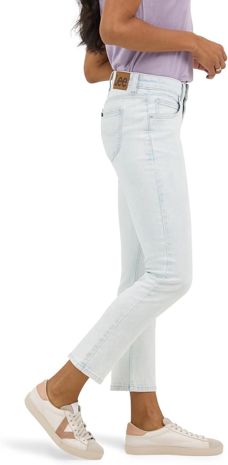 imageLee Womens Legendary 26quot Straight Crop JeanMoonlight