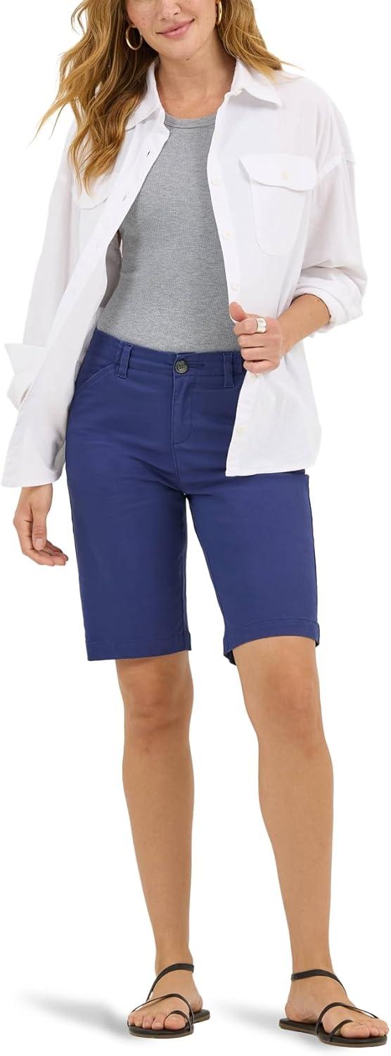 imageLee Womens Legendary 9quot Chino Bermuda ShortMedieval Deep Blue