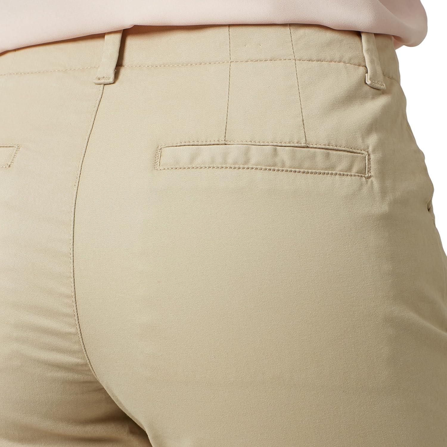imageLee Womens Legendary 9quot Chino Bermuda ShortSafari