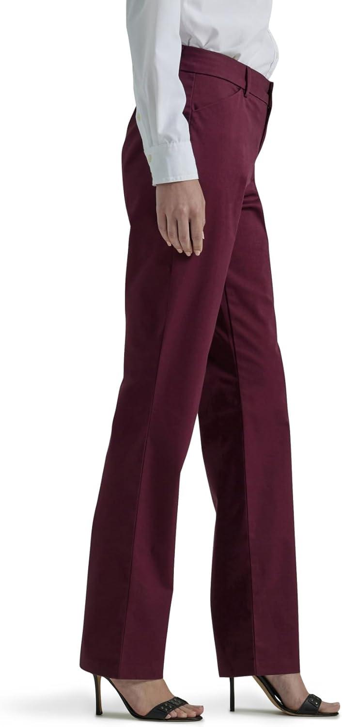 imageLee Womens Petite Wrinkle Free Relaxed Fit Straight Leg PantRodeo