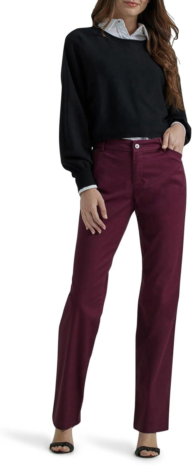 imageLee Womens Petite Wrinkle Free Relaxed Fit Straight Leg PantRodeo