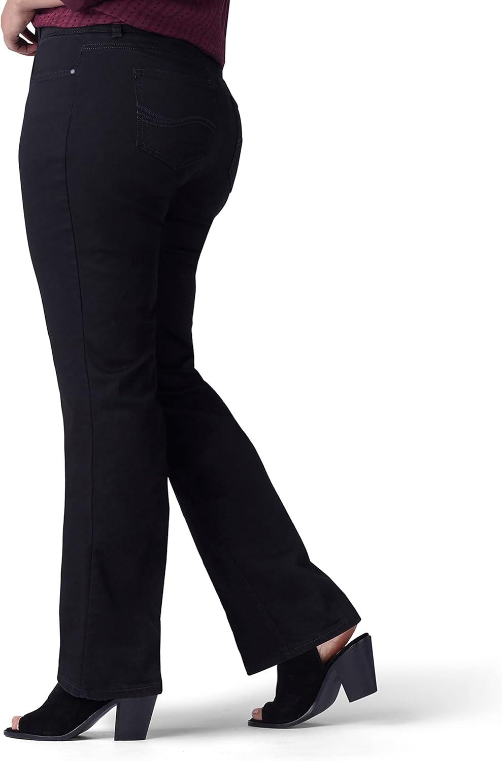 imageLee Womens PlusSize Flex Motion Regular Fit Bootcut JeanBlack