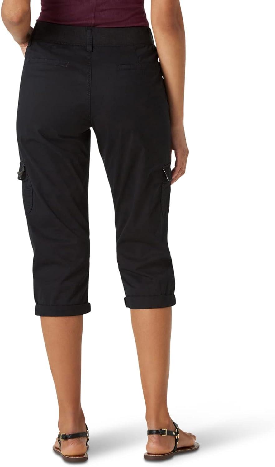 imageLee Womens Relaxed Fit Austyn Knit Waist Cargo Capri PantBlack