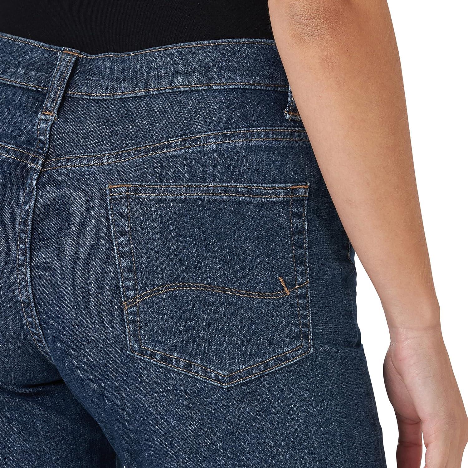 imageLee Womens Relaxed Fit Bermuda ShortJourney