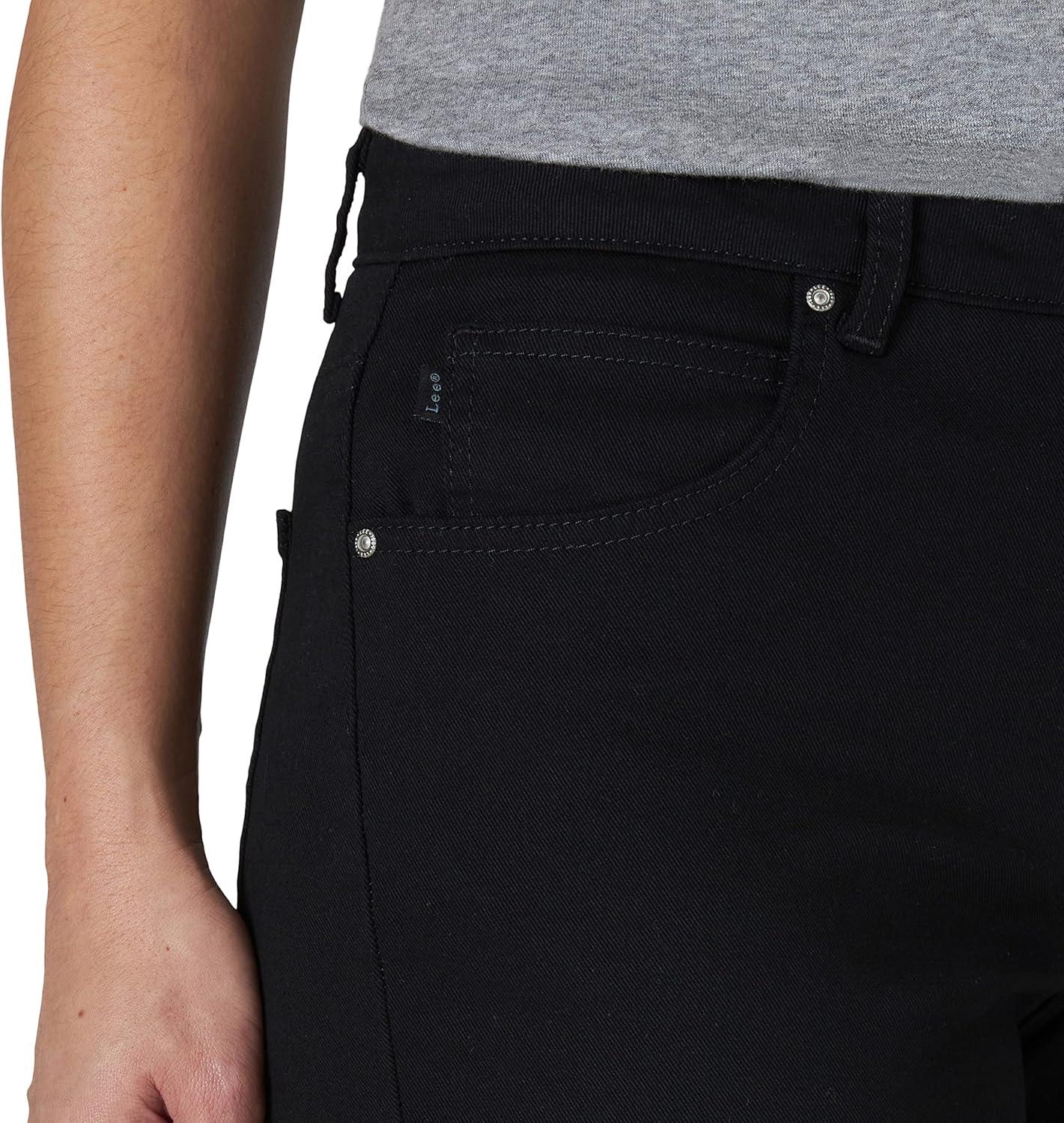 imageLee Womens Relaxed Fit Capri JeanBlack