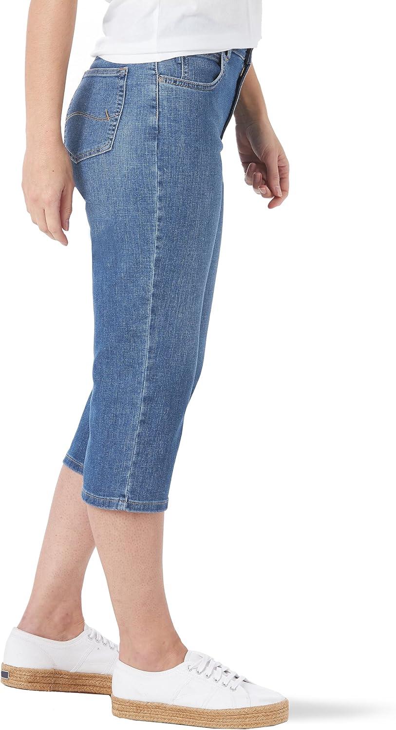 imageLee Womens Relaxed Fit Capri JeanSoar