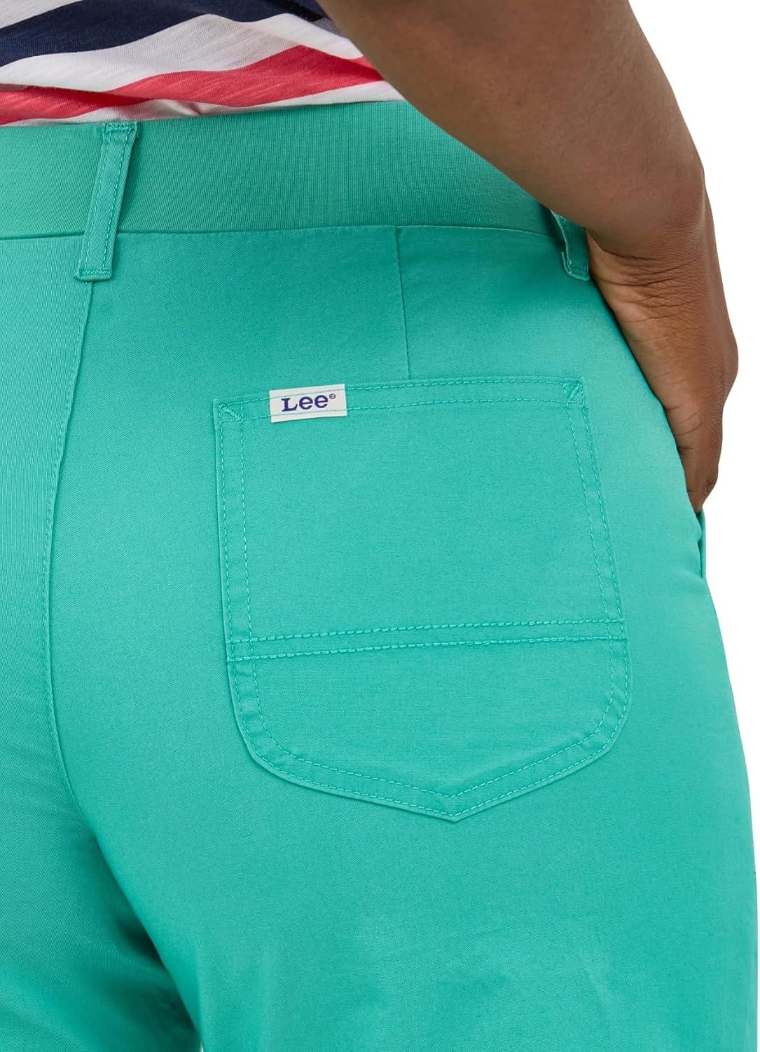 imageLee Womens Ultra Lux Comfort with Flextogo Utility Bermuda ShortGrassy Green