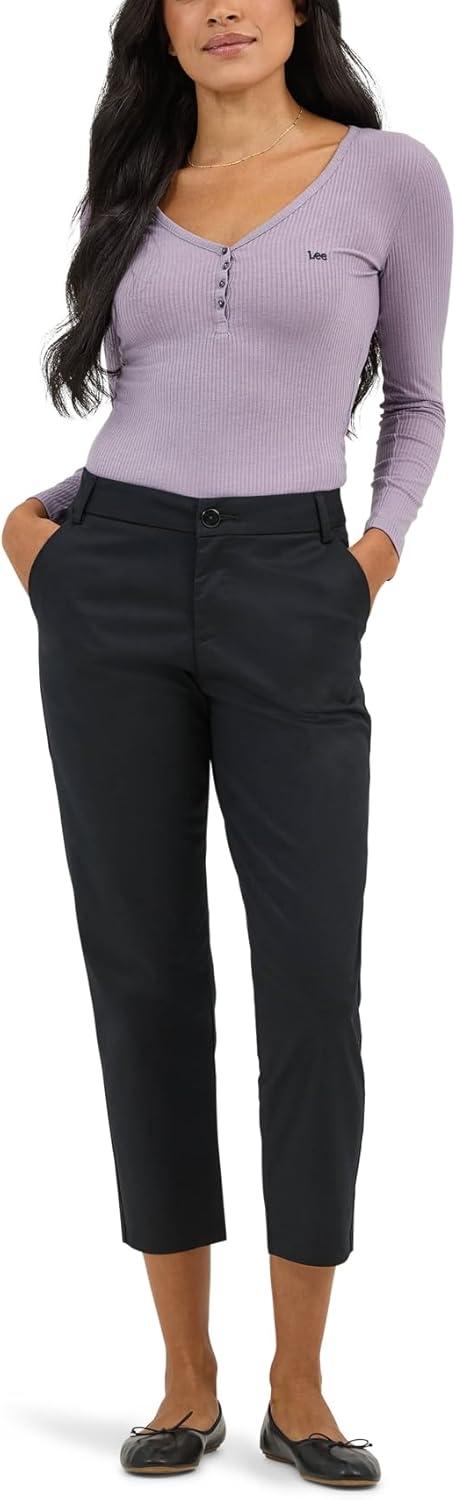 imageLee Womens Wrinkle Free 23quot Capri PantUnionall Black