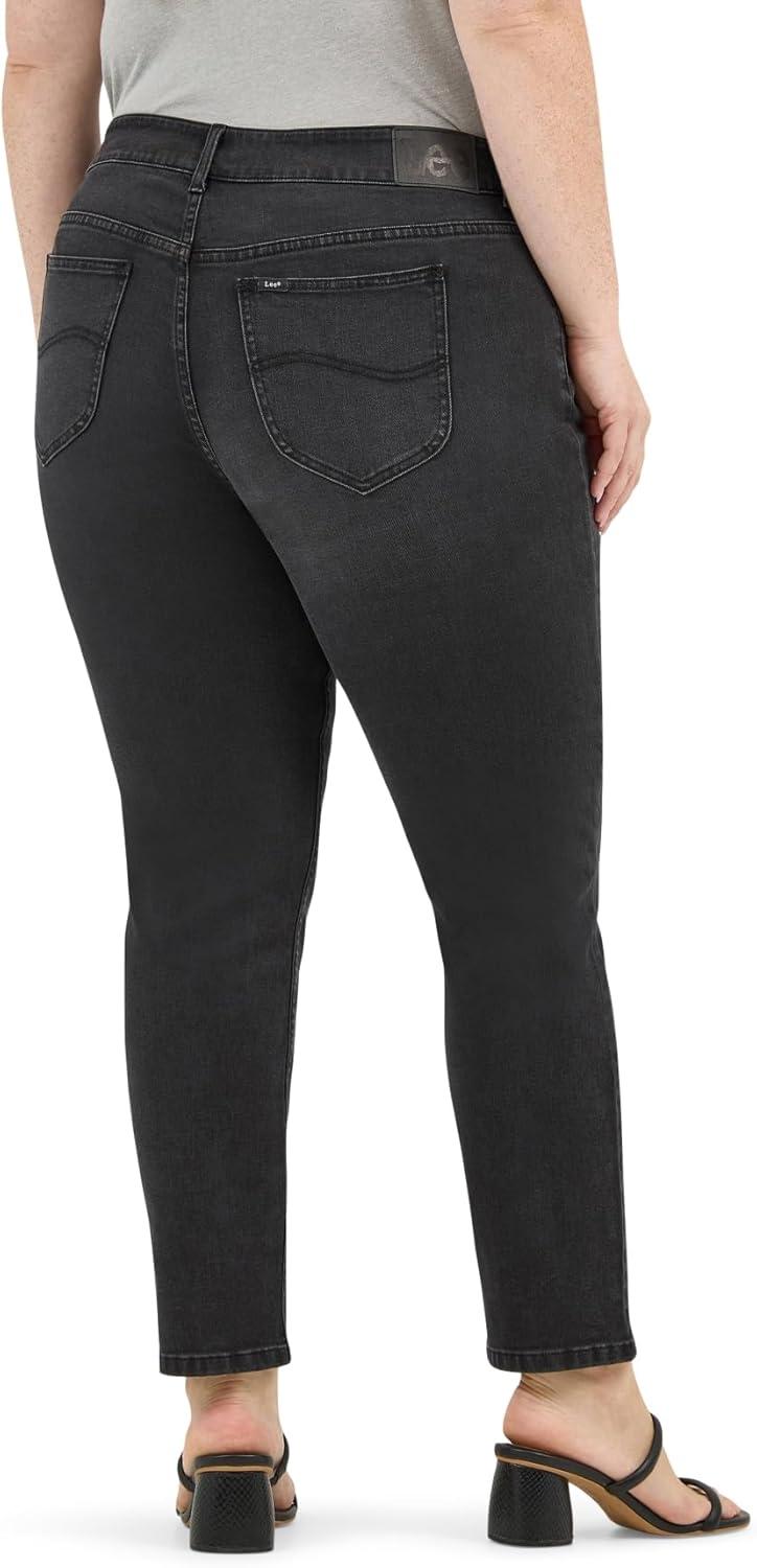 imageLee womens Plus Size Legendary 26 Straight Crop JeanDark Tale