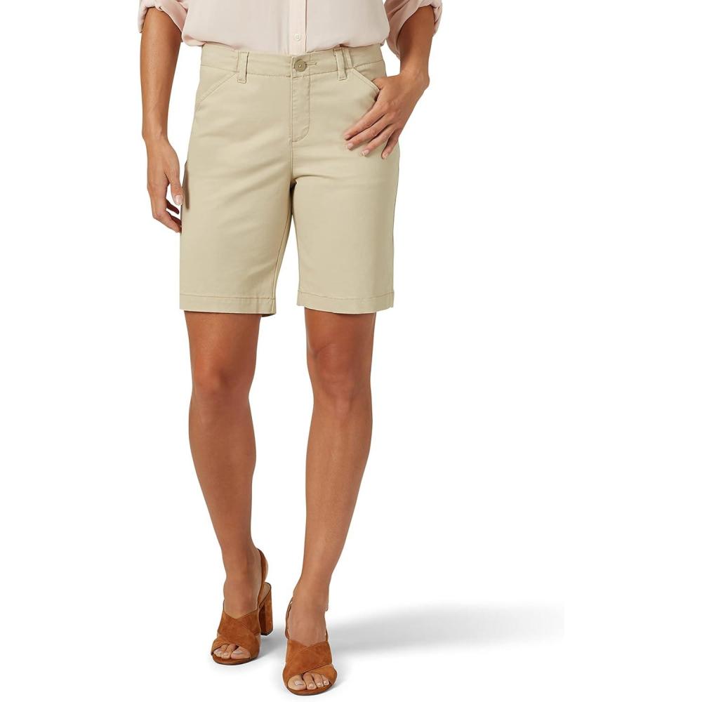 imageLee Womens Legendary 9quot Chino Bermuda ShortSafari